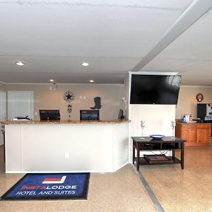 Instalodge Hotel And Suites Karnes City